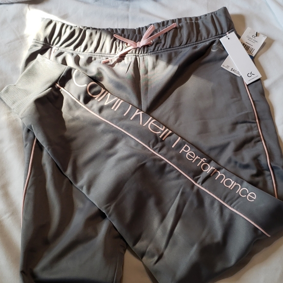 Calvin Klein Performance Pants - Picture 4 of 4